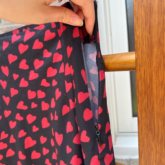 black and red heart print midi skirt from nasty gal - Picture 3 of 5